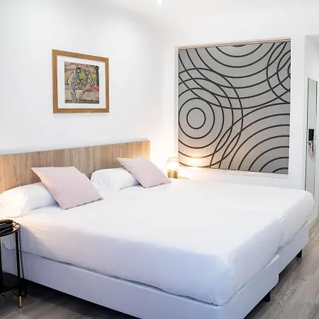 Pasarela Szálloda 4*