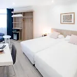 Hotel Pasarela