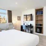 Hotel Pasarela Sevilla