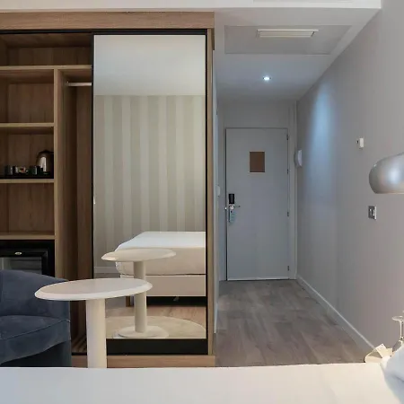 Hotel Pasarela Seville