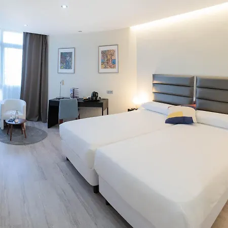 Pasarela 4* Seville