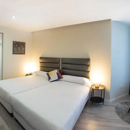 Hotel Pasarela 4*