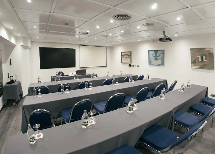 Pasarela Hotel Sevilla