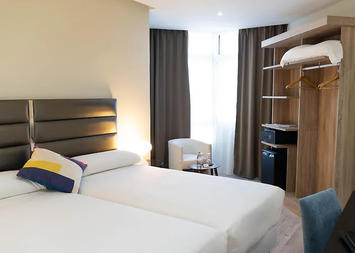 Hotel Pasarela Séville