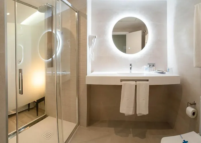 Hotel Pasarela 4*