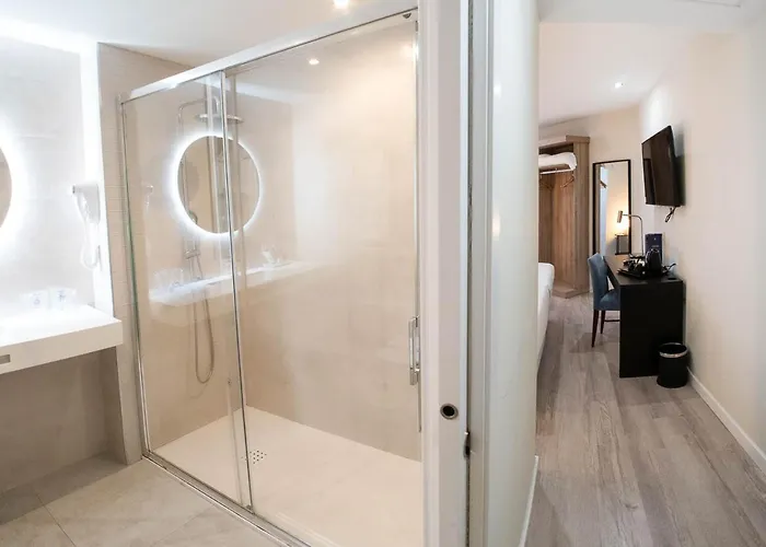 Pasarela Hotel 4*