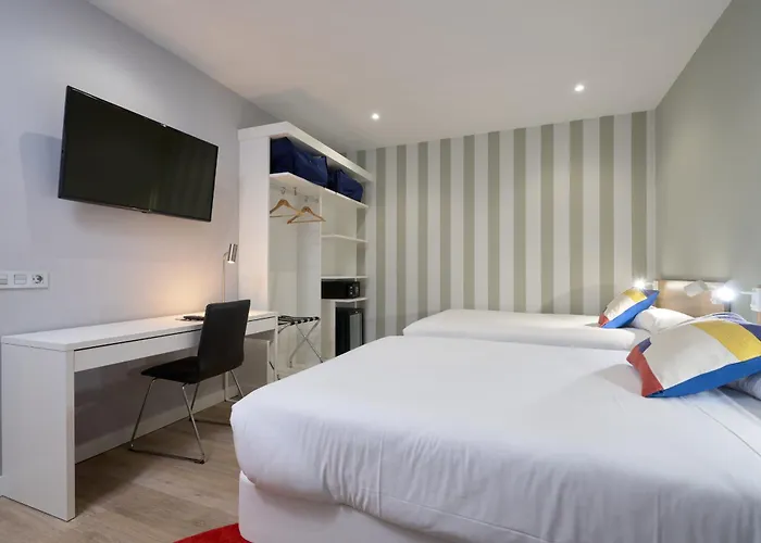 Hotel Pasarela 4*