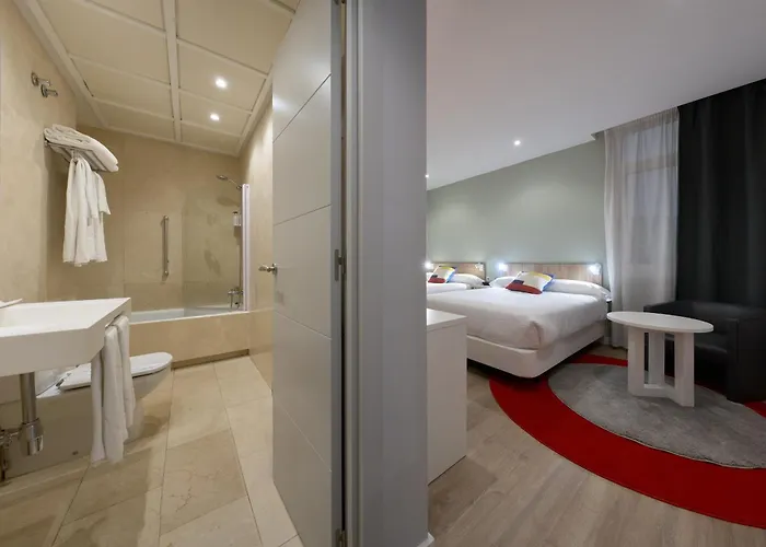 Hotel Pasarela Séville
